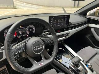 AUDI A4 usata, con Sensori di parcheggio posteriori