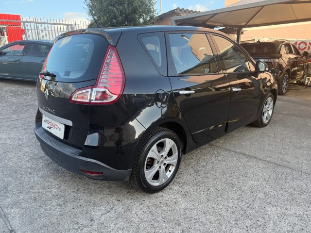 RENAULT Scenic usata, con Autoradio