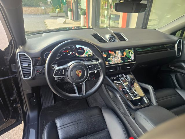 PORSCHE Cayenne usata, con Park Distance Control