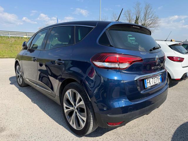 RENAULT Scenic usata, con Airbag Passeggero