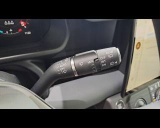 LAND ROVER Defender usata, con Blind spot monitor