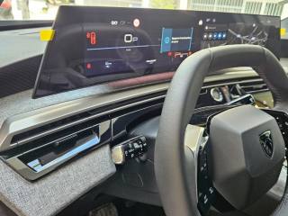 PEUGEOT 3008 usata, con Bracciolo