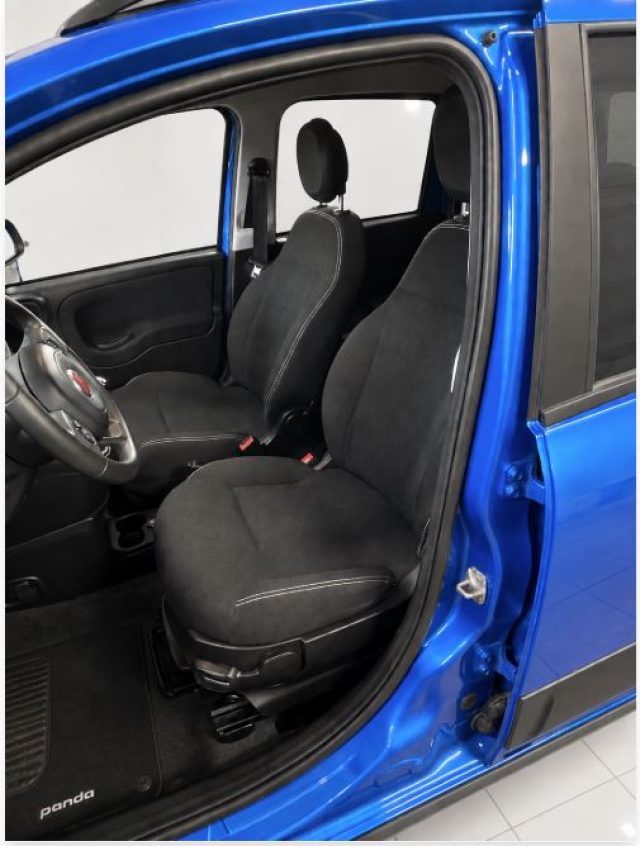 FIAT Panda Cross usata, con Chiusura centralizzata