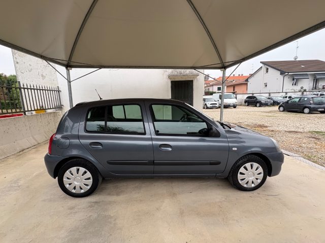 RENAULT Clio usata, con Chiusura centralizzata