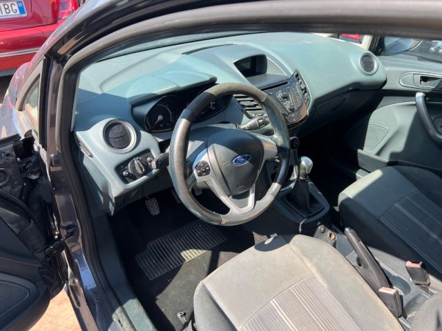 FORD Fiesta usata, con Lettore CD