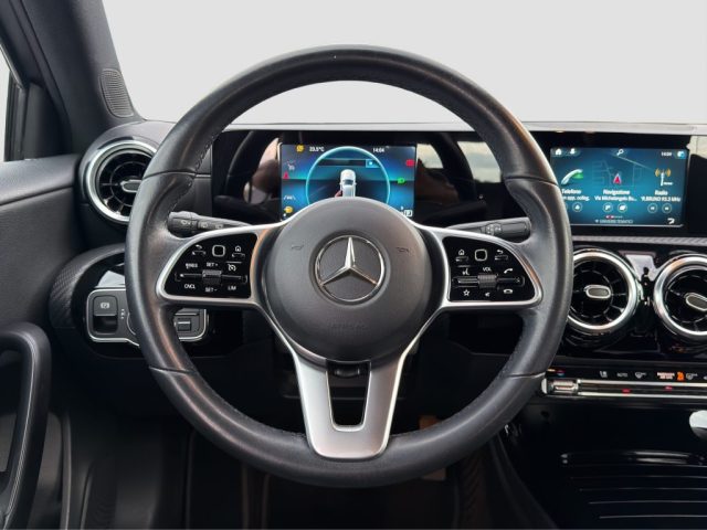 MERCEDES-BENZ A 180 usata 12