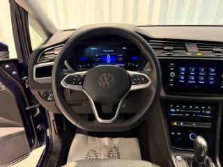 VOLKSWAGEN Touran usata, con Boardcomputer