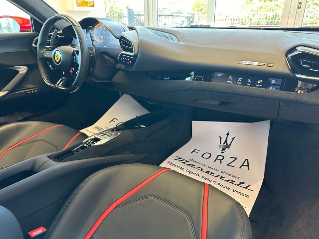 FERRARI 296 usata, con Boardcomputer