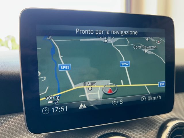 MERCEDES-BENZ CLA 200 usata, con Climatizzatore
