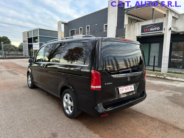 MERCEDES-BENZ V 220 usata, con Autoradio