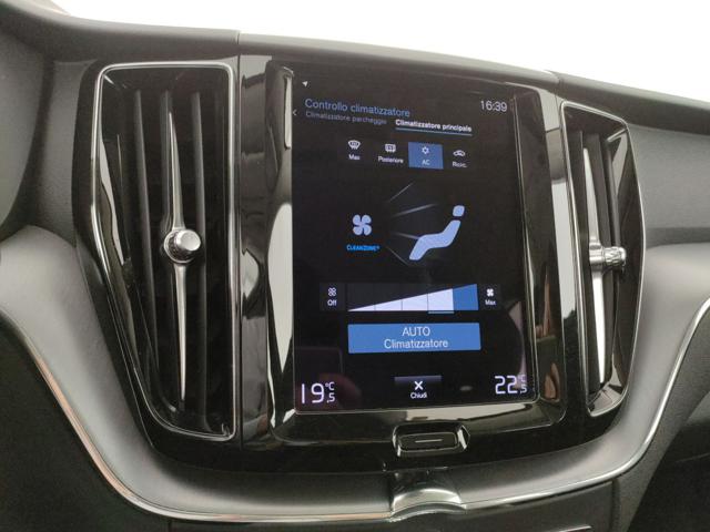 VOLVO XC60 usata, con USB