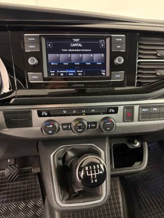 VOLKSWAGEN T6.1 usata, con ESP
