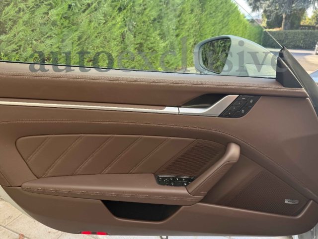 PORSCHE 911 usata, con Autoradio digitale