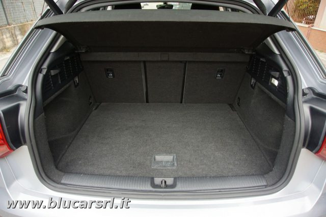 AUDI Q2 usata 13