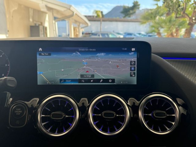 MERCEDES-BENZ GLA 220 usata, con Bracciolo
