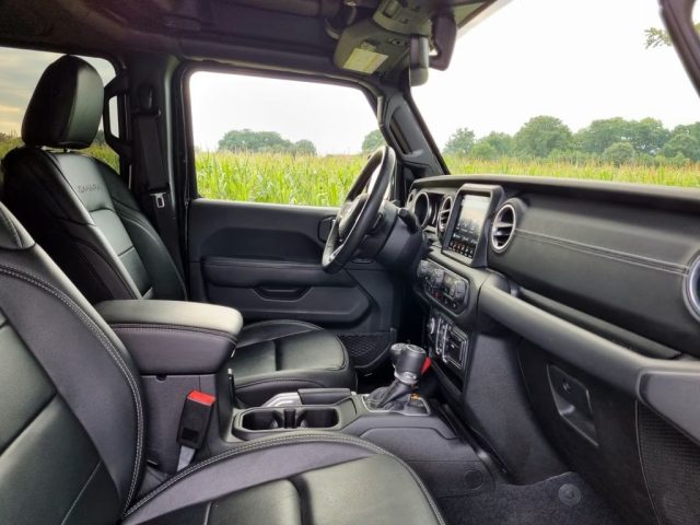 JEEP Wrangler usata, con Sedili riscaldati