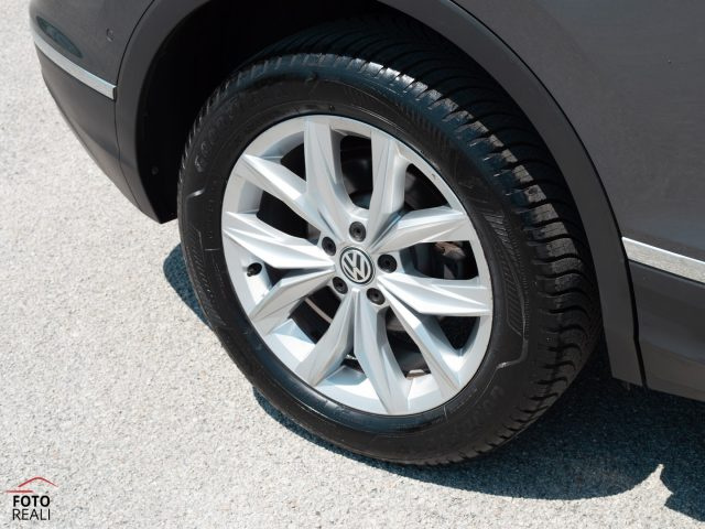 VOLKSWAGEN Tiguan usata, con Sistema di navigazione