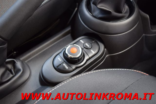 MINI Cooper usata, con USB