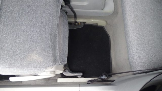 VOLKSWAGEN New Beetle usata 81