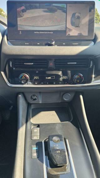 NISSAN Qashqai usata, con Climatizzatore