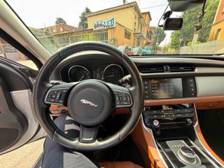 JAGUAR XF usata, con Chiusura centralizzata