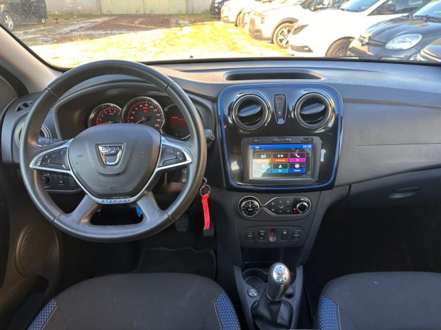 DACIA Sandero usata, con Touch screen