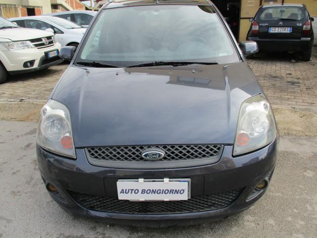 FORD Fiesta usata, con ABS