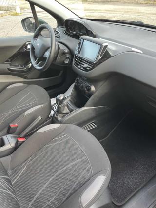 PEUGEOT 208 usata, con Cerchi in lega