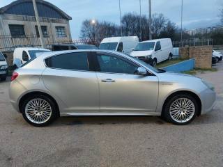 ALFA ROMEO Giulietta usata 4