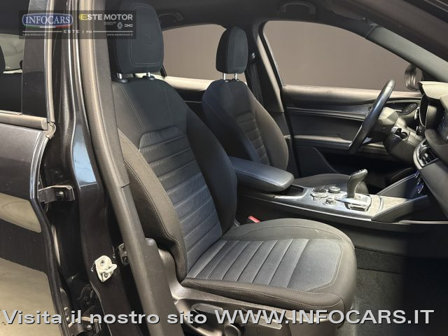 ALFA ROMEO Stelvio usata, con Autoradio
