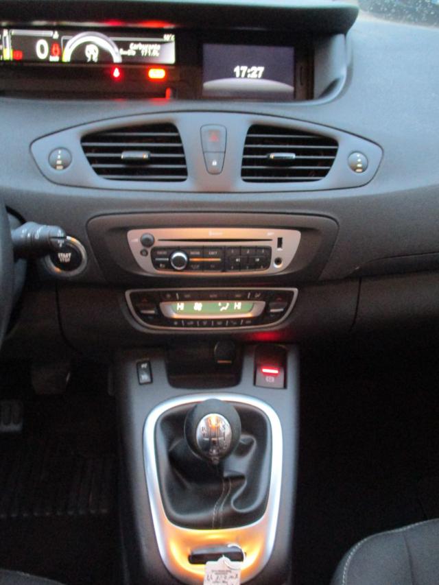 RENAULT Scenic usata, con Vivavoce