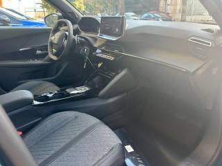 PEUGEOT 2008 usata, con Climatizzatore