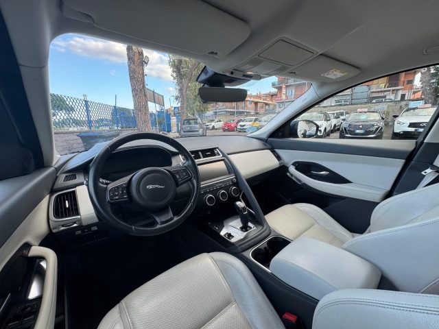 JAGUAR E-Pace usata, con Chiusura centralizzata