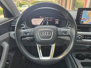 AUDI A4 usata, con Fari LED