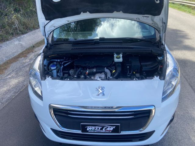 PEUGEOT 5008 usata, con Bluetooth