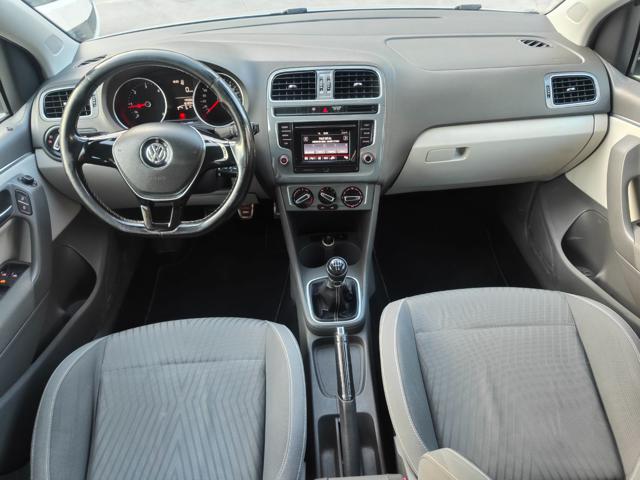 VOLKSWAGEN Polo usata, con USB