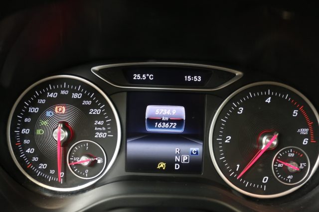 MERCEDES-BENZ A 180 usata, con Bracciolo