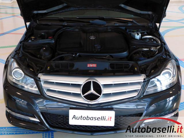 MERCEDES-BENZ C 220 usata, con Lettore CD