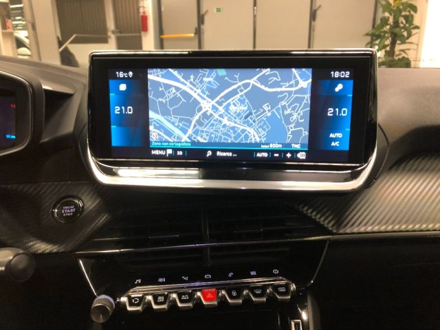 PEUGEOT 2008 usata, con Autoradio digitale