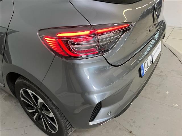 RENAULT Clio usata, con Climatizzatore