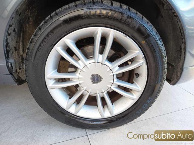 LANCIA Ypsilon usata 11