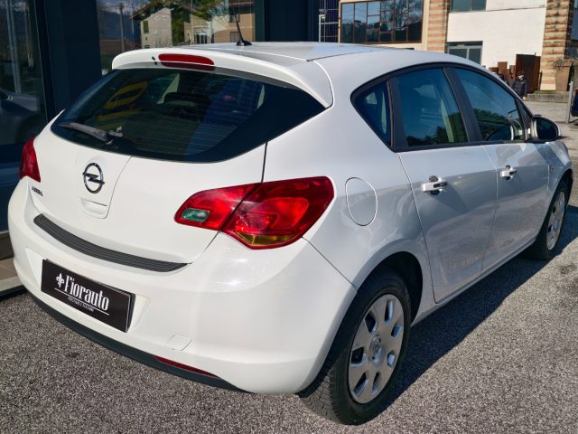 OPEL Astra usata, con Airbag laterali