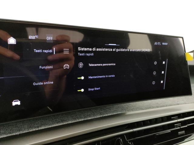PEUGEOT 3008 usata, con Sistema di navigazione