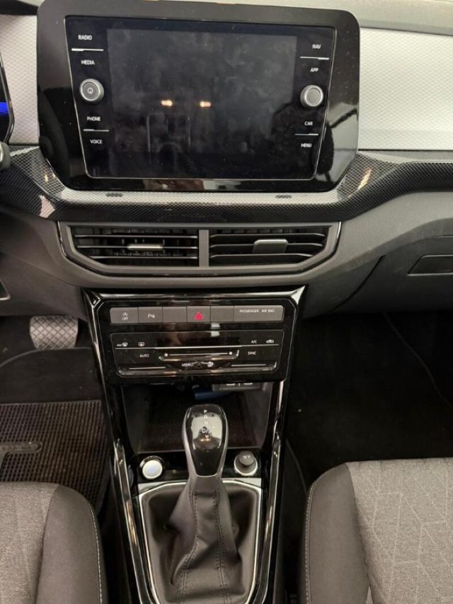 VOLKSWAGEN T-Cross usata, con Autoradio