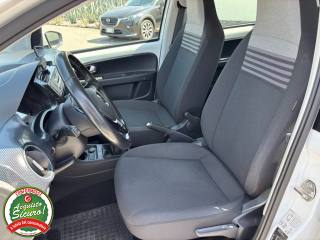 VOLKSWAGEN up! usata, con Alzacristalli elettrici