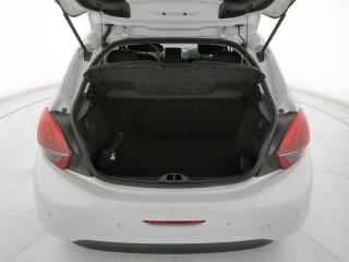 PEUGEOT 208 usata, con Luci diurne LED