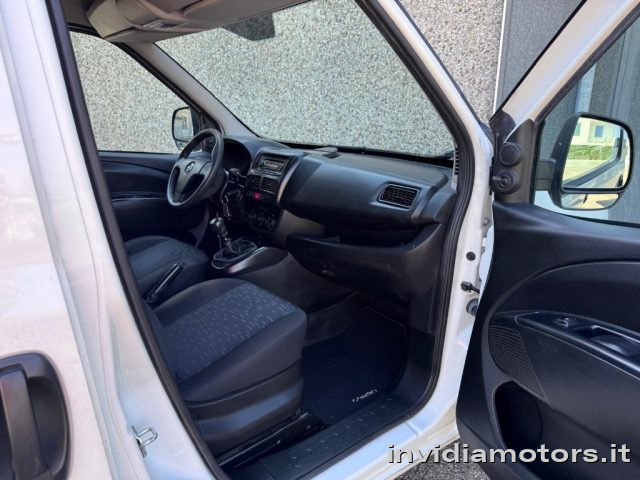 OPEL Combo usata, con Climatizzatore
