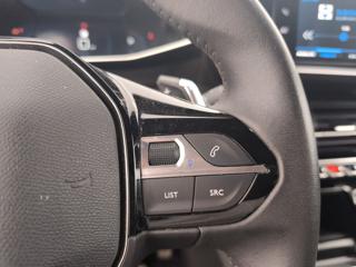 PEUGEOT 2008 usata, con Volante in pelle