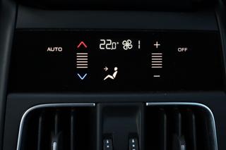 MASERATI Grecale usata, con Sistema di riconoscimento della stanchezza