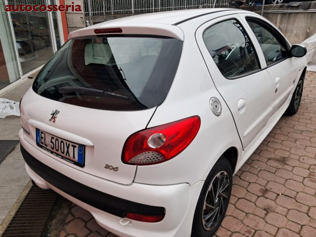 PEUGEOT 206 usata, con Airbag